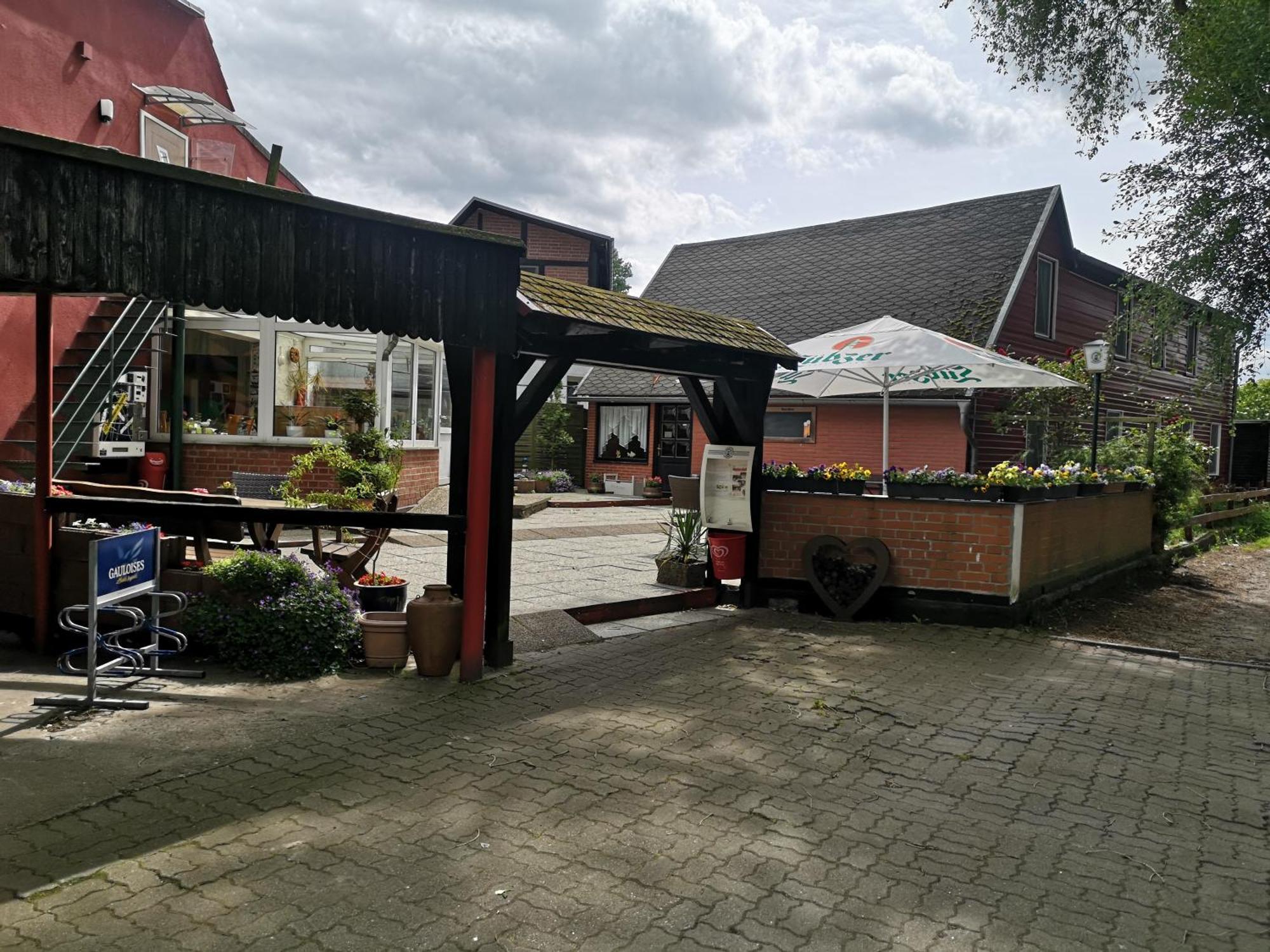 Uschi'S Gasthof Neuendorf  Luaran gambar